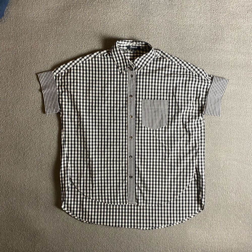 MadeWell Women’s oversized Black and White Checkered Oversized Button Up